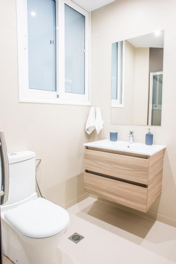 Appartement α26 Pristine & Modern Flat Near Monastiraki Square In *